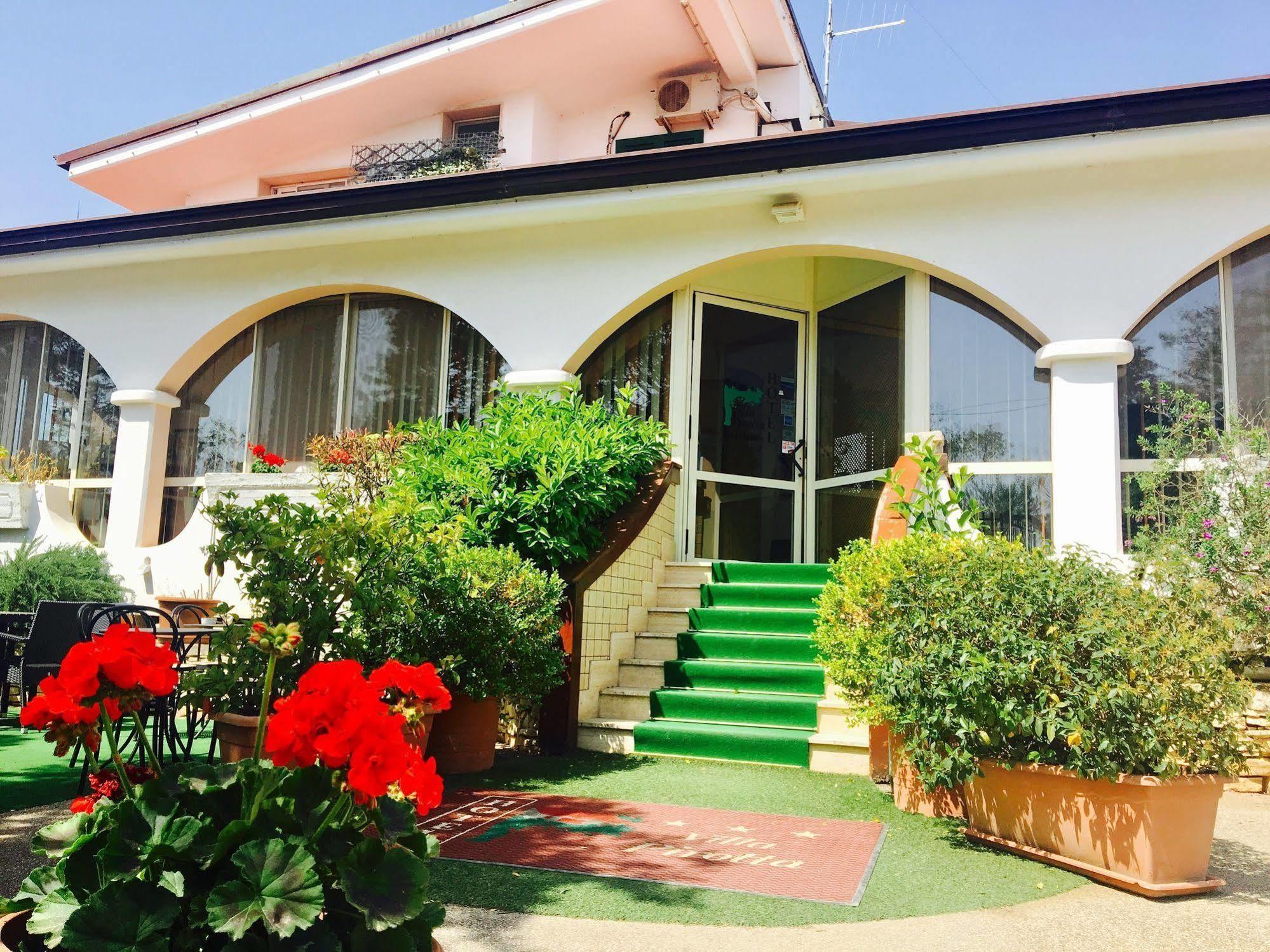 Hotel Villa Pirotta Sannicandro di Bari المظهر الخارجي الصورة