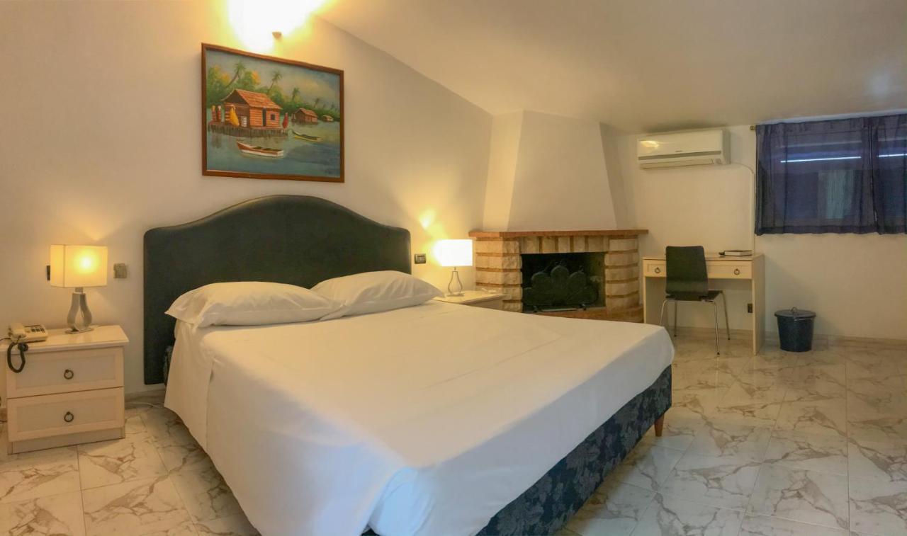Hotel Villa Pirotta Sannicandro di Bari المظهر الخارجي الصورة